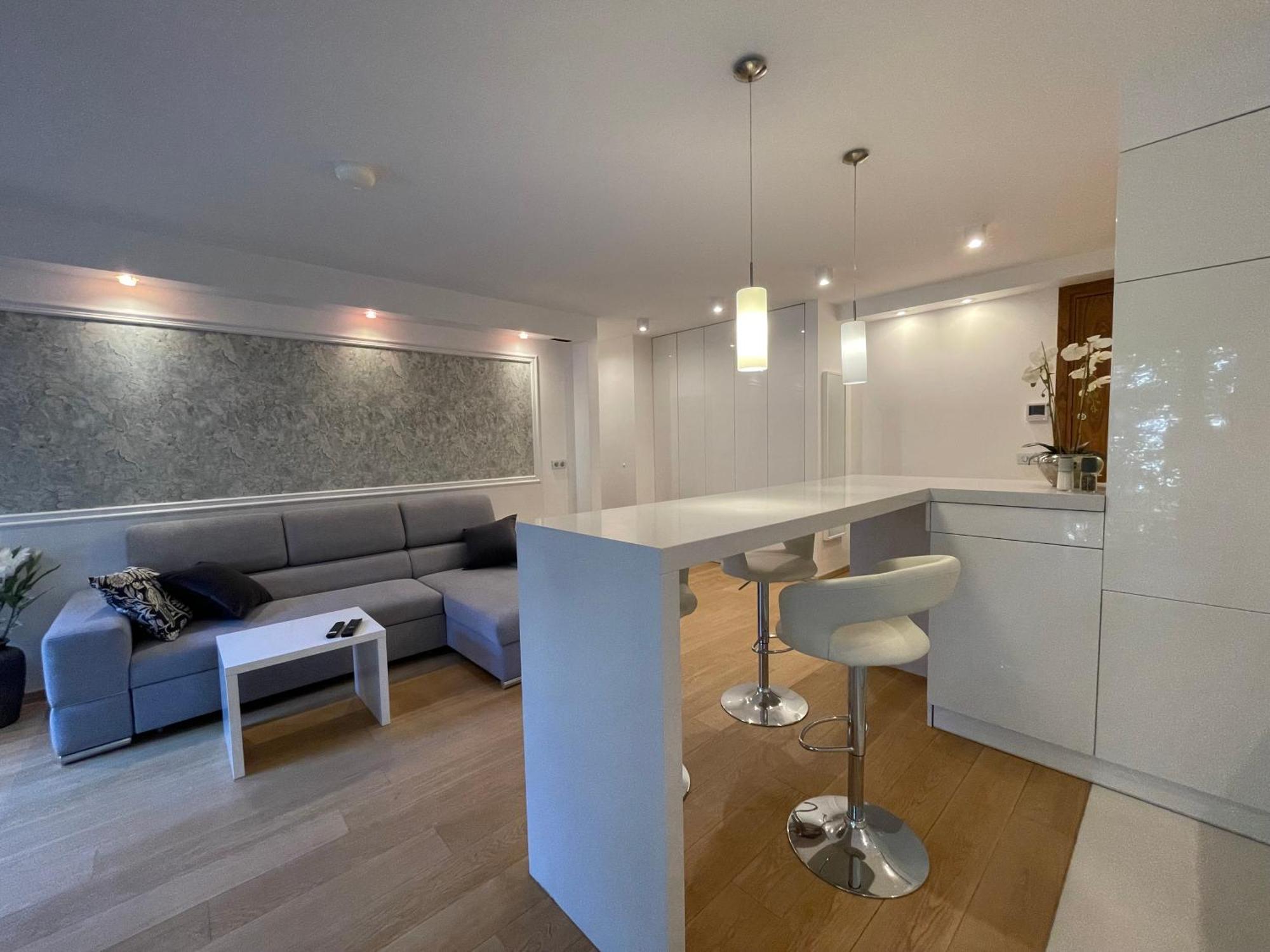 Luxury Prima Apartment City Nowy Swiat Варшава Экстерьер фото